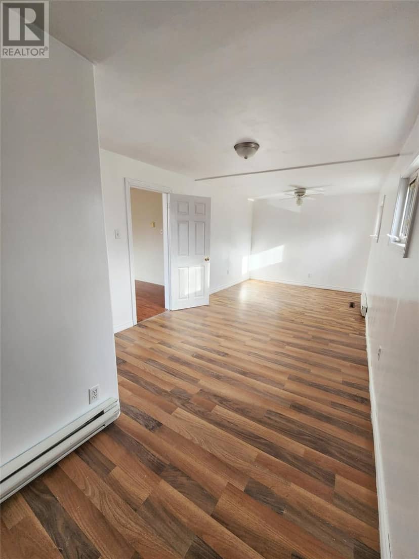 211 Main Street — photo 14 of 27