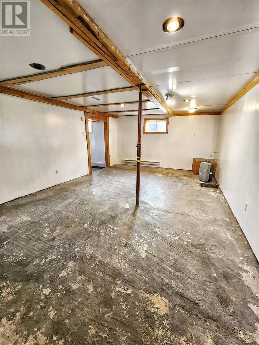 211 Main Street — photo 26 of 27