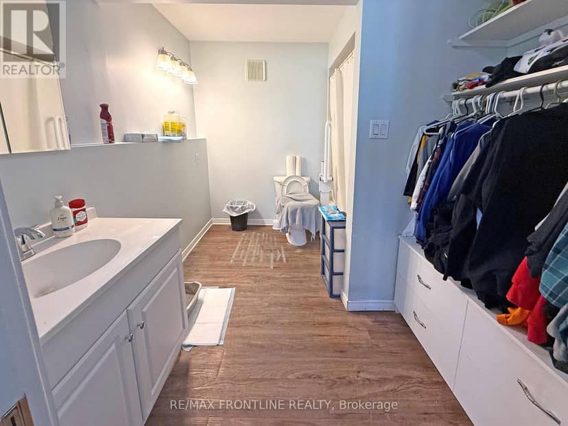 Unit #302 - 10 Armstrong Drive — photo 9 of 12