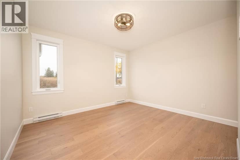 552 Royal Oaks Boulevard — photo 33 of 40