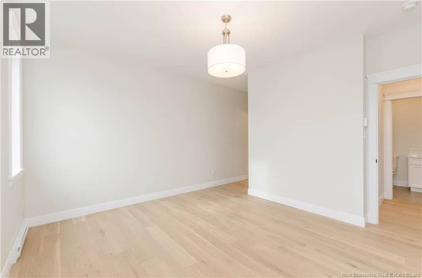 546 Royal Oaks Boulevard — photo 33 of 39