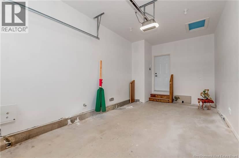 546 Royal Oaks Boulevard — photo 39 of 39
