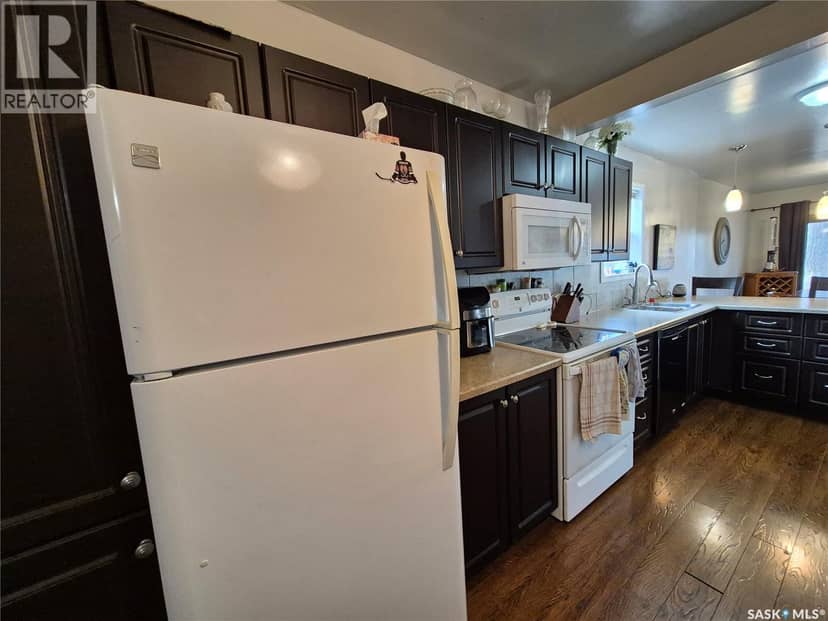 515 Beckwell AVENUE — photo 13 of 40