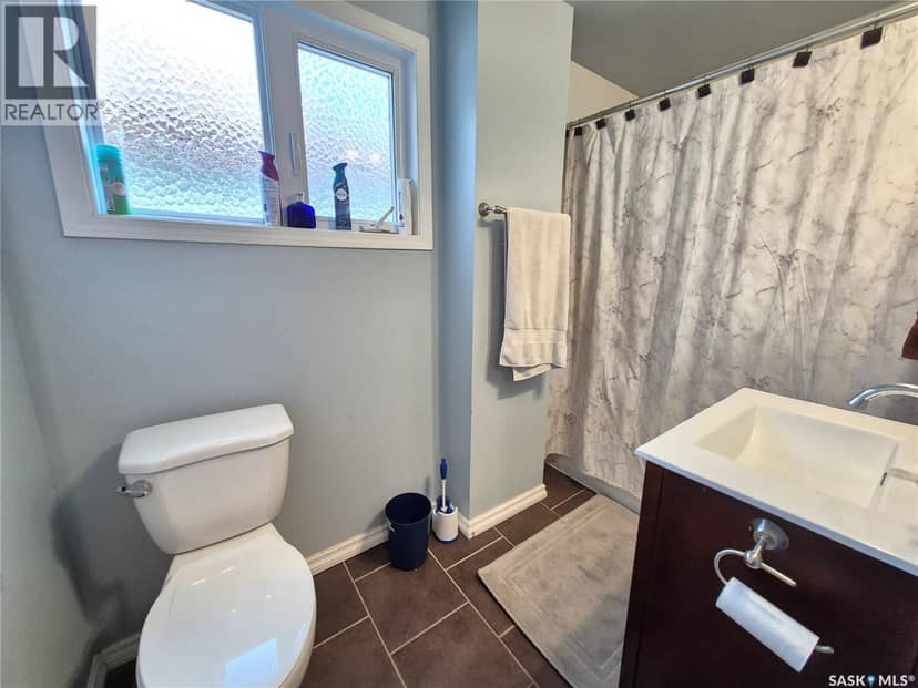 515 Beckwell AVENUE — photo 22 of 40