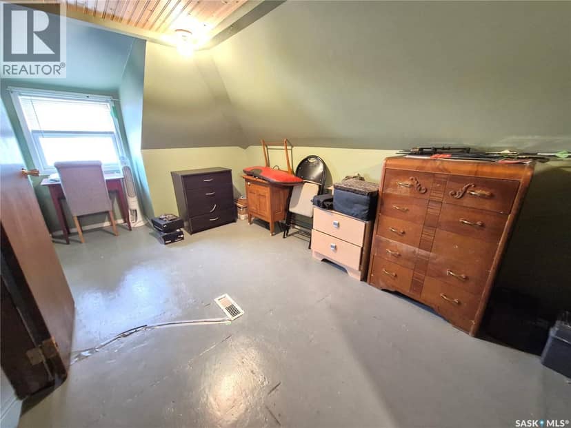 515 Beckwell AVENUE — photo 23 of 40