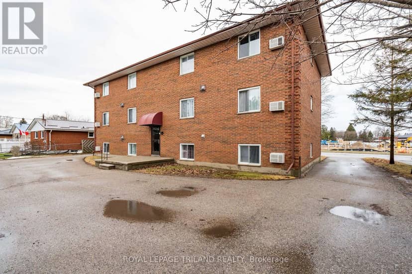 221 Highview Drive — photo 4 of 40