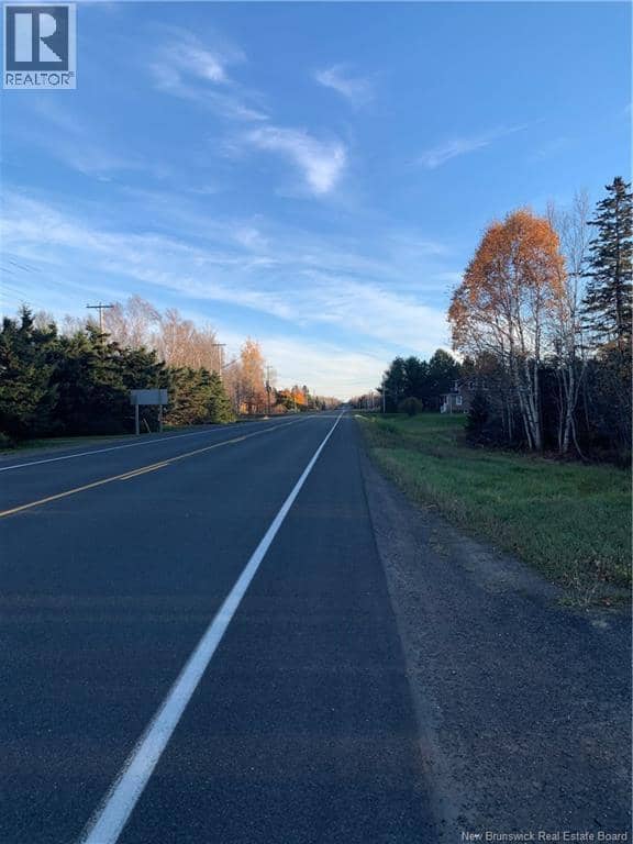 Terrain 0,28 Acres Route 135 — photo 3 of 5