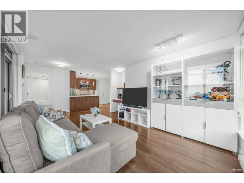 903 608 BELMONT STREET, New Westminster, photo 4