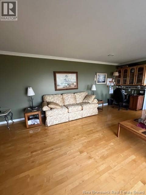 7 Isabelle Street — photo 24 of 36