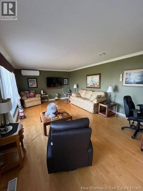 7 Isabelle Street — photo 25 of 36