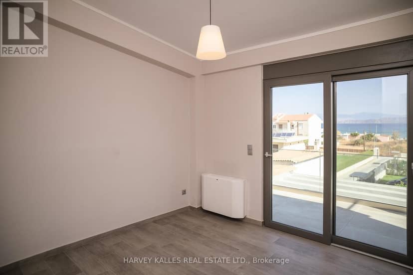 Villa 4 Imion Street — photo 18 of 40