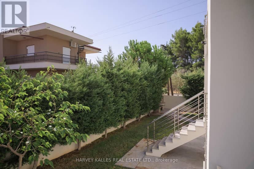 Villa 4 Imion Street — photo 37 of 40