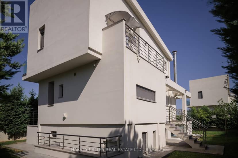 Villa 4 Imion Street — photo 39 of 40