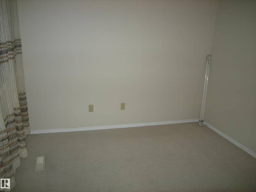 #59 7604 29 AV NW — photo 10 of 20