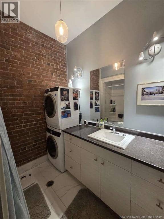 122-124 Prince William Street — photo 29 of 40