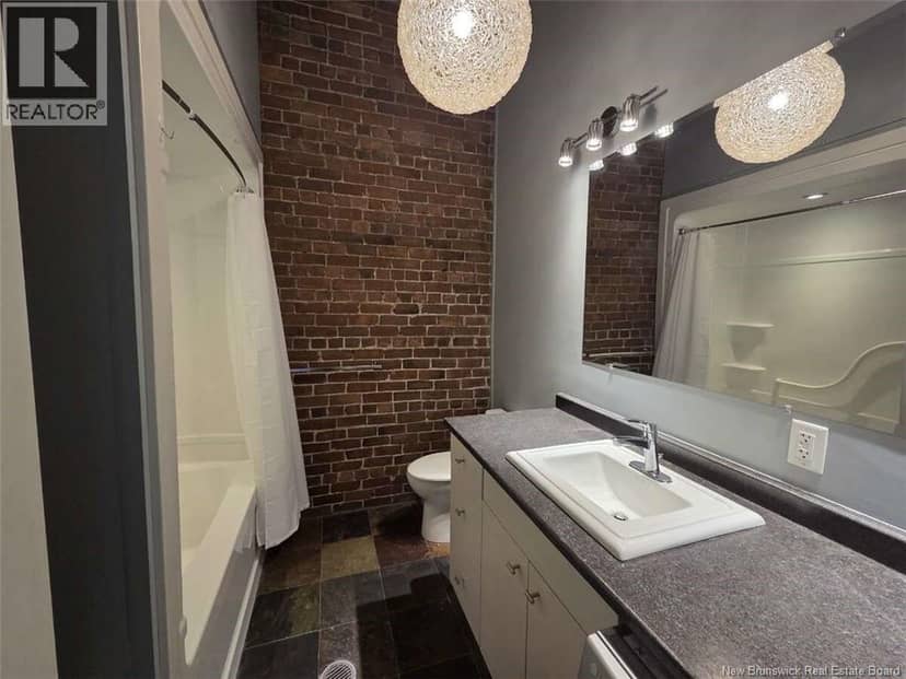 122-124 Prince William Street — photo 22 of 40