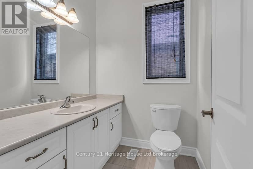 30 Seaton Crescent — photo 18 of 27