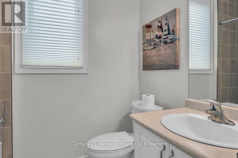30 Seaton Crescent — photo 20 of 27