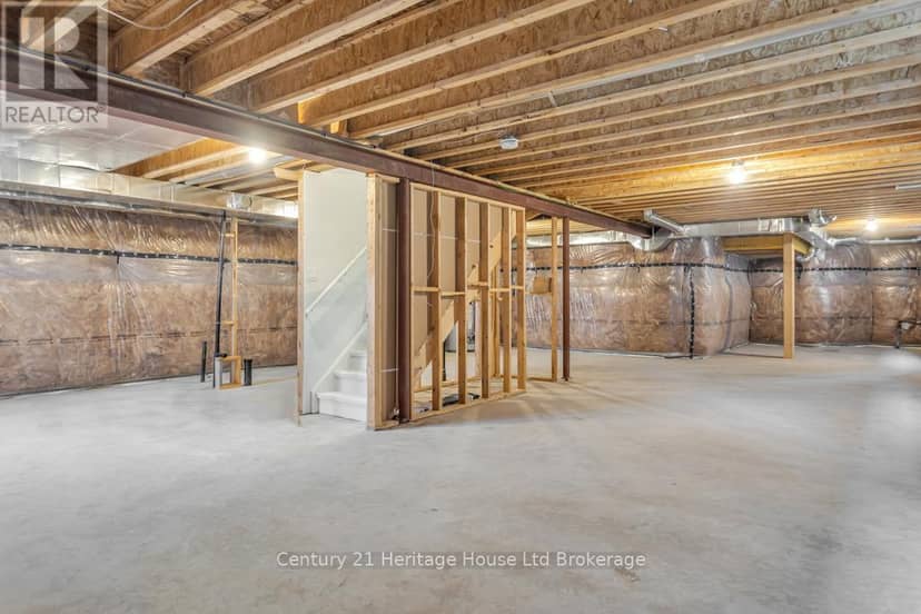 30 Seaton Crescent — photo 23 of 27