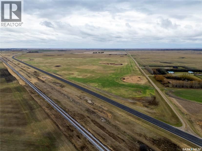 2,326 Acres - Estevan/Macoun — photo 14 of 39