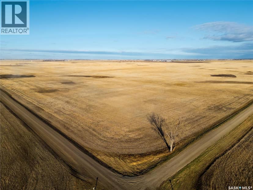 2,326 Acres - Estevan/Macoun — photo 19 of 39