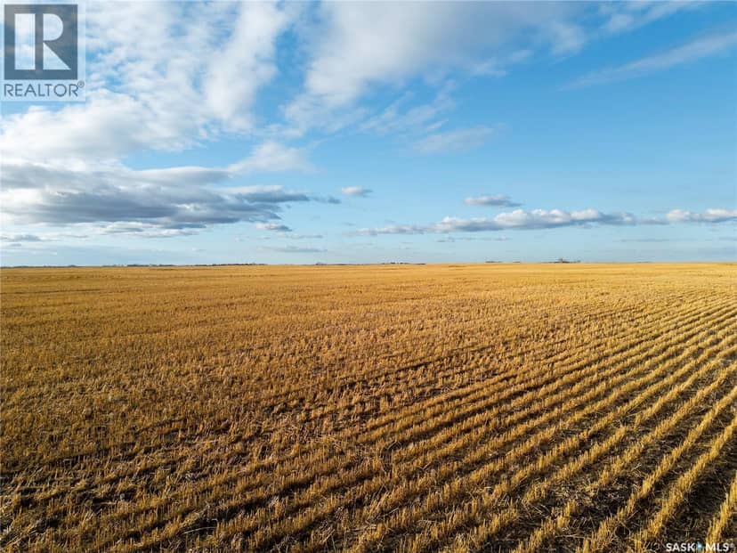 2,326 Acres - Estevan/Macoun — photo 25 of 39