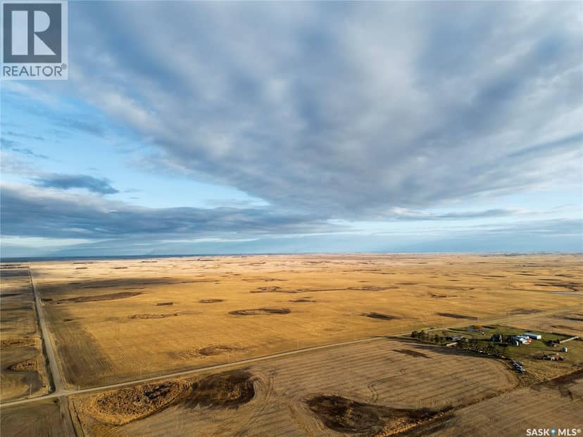 2,326 Acres - Estevan/Macoun — photo 28 of 39