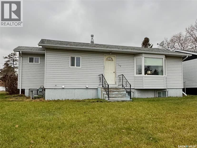 719 Donald STREET — photo 1 of 39