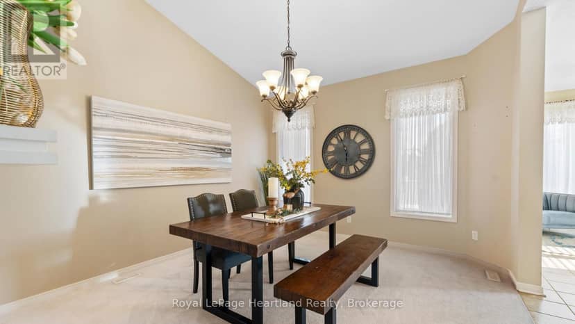 23 Stornoway Crescent, Huron East, photo 7