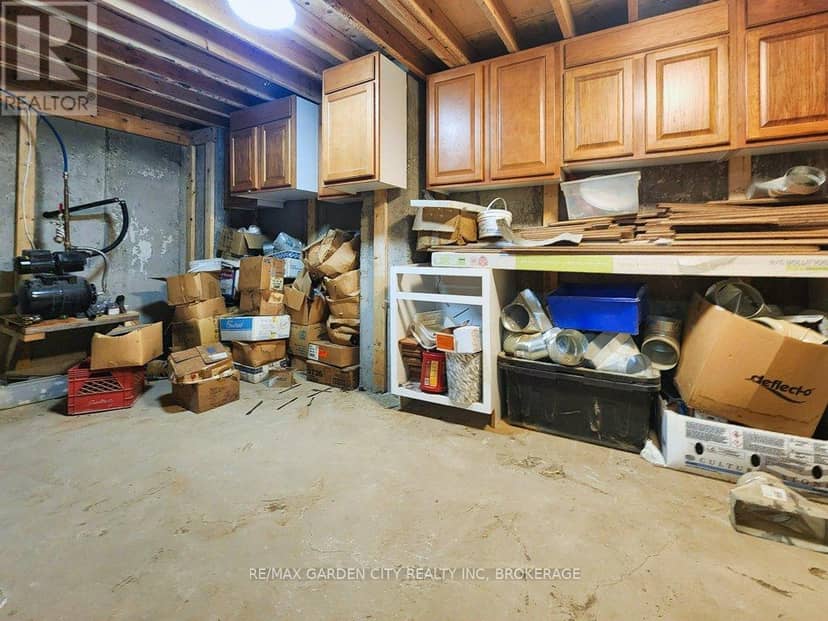 2400 Effingham Street — photo 34 of 40