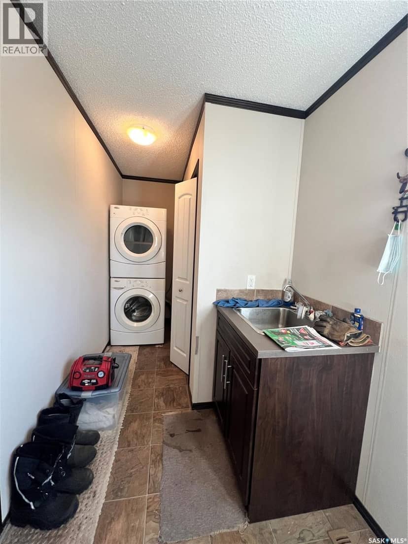 42 2nd STREET — photo 15 of 24