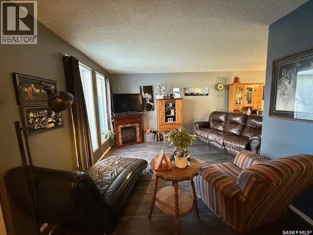 113 First AVENUE S — photo 11 of 27