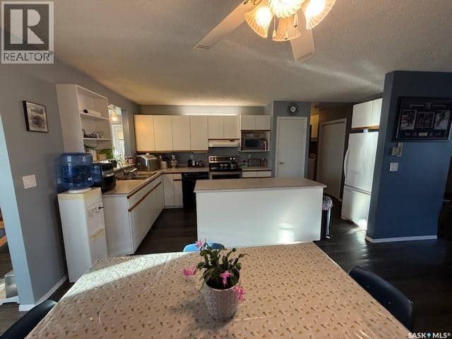 113 First AVENUE S — photo 13 of 27