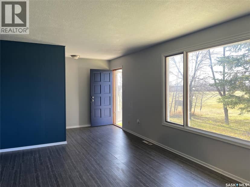 196 3rd STREET W, Pierceland, photo 4
