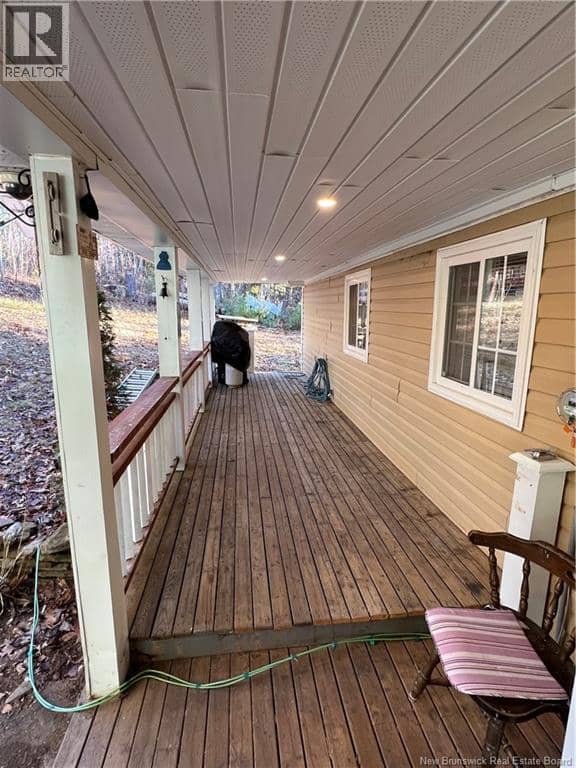 4 Pamela Lane — photo 10 of 29