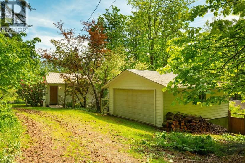 508 COLLINS ROAD, Bowen Island