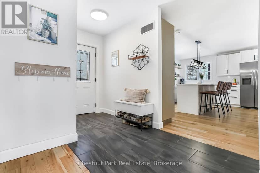 9 Maple Drive — photo 19 of 40