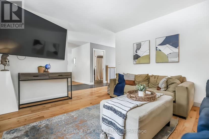 9 Maple Drive — photo 22 of 40