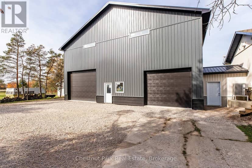 9 Maple Drive — photo 5 of 40