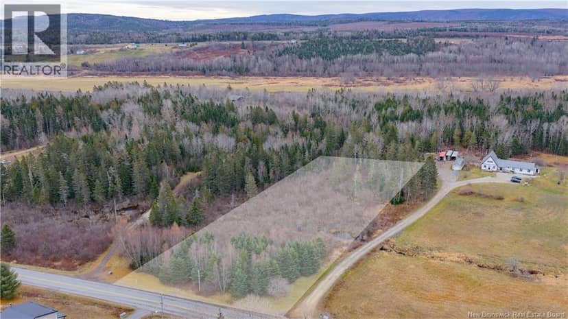 Lot 2019-1 Route 121 — photo 2 of 18