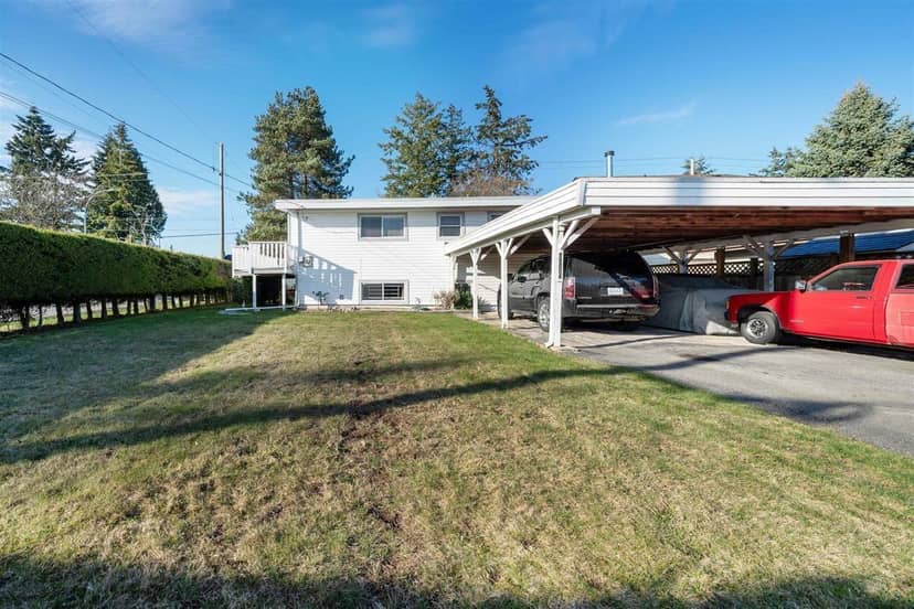 15004 96 AVENUE, Surrey, photo 2