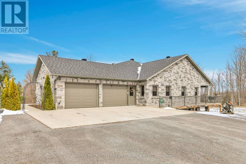 3280 Burnstown Road, Horton