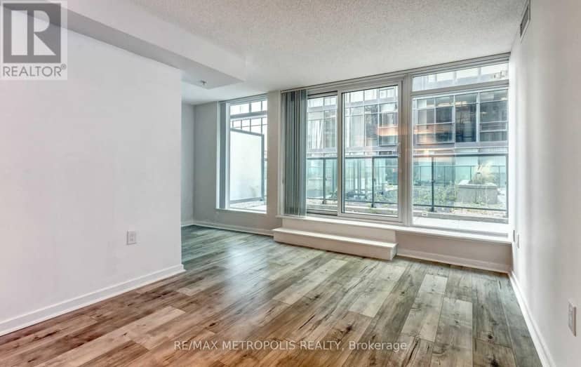 712E - 36 Lisgar Street — photo 8 of 25