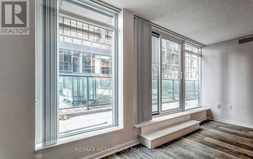 712E - 36 Lisgar Street — photo 9 of 25