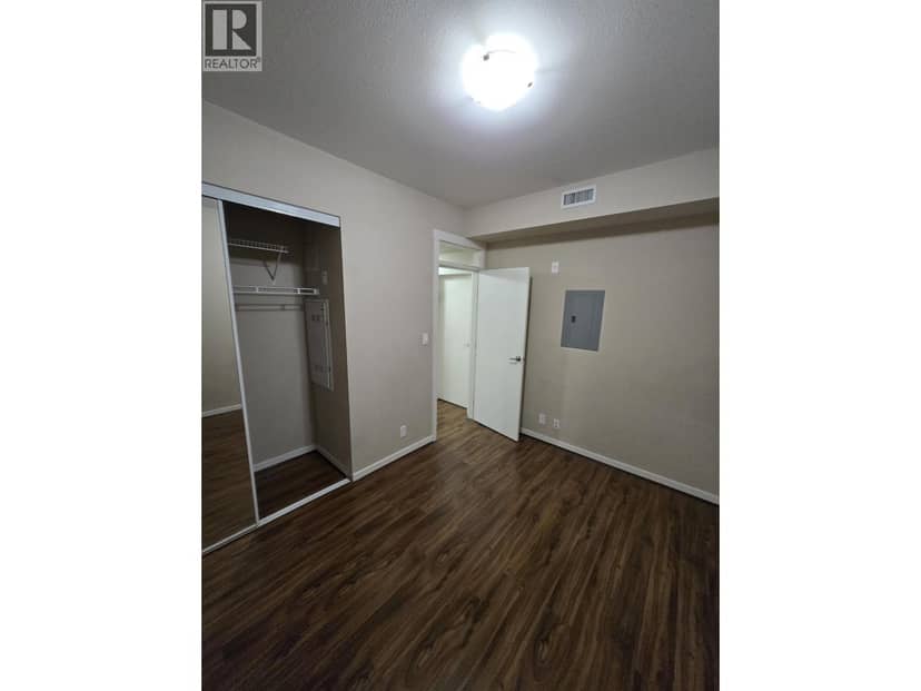 385 4133 Stolberg Street, Richmond, photo 4