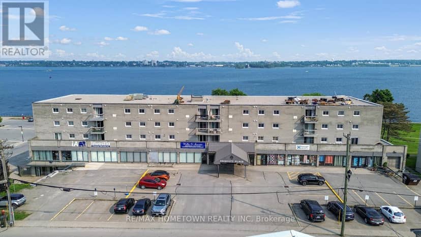 309 - 235 Water Street — photo 7 of 20