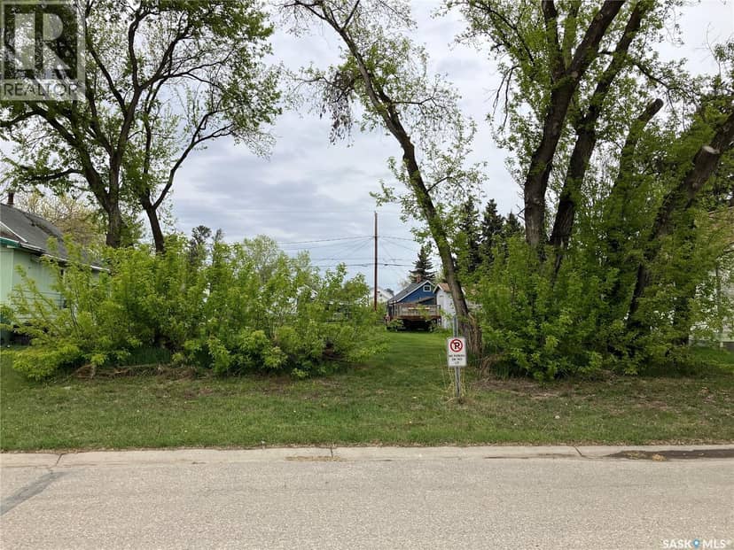 405 8th AVENUE W, Nipawin, photo 2