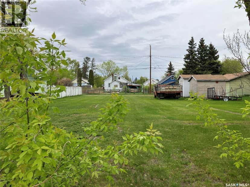 405 8th AVENUE W, Nipawin, photo 3
