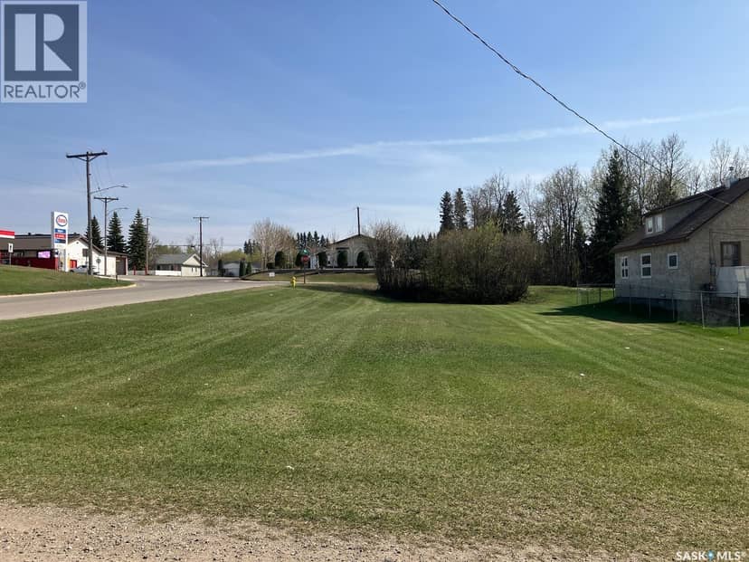 511 Nipawin ROAD E, Nipawin