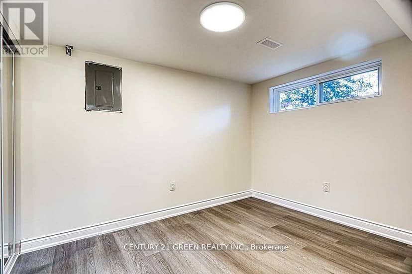 164 Gardiner Drive — photo 31 of 40